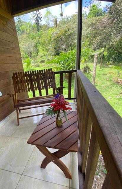 Siquirres Mountain Lodge Siqurres Da Alegria Exterior photo